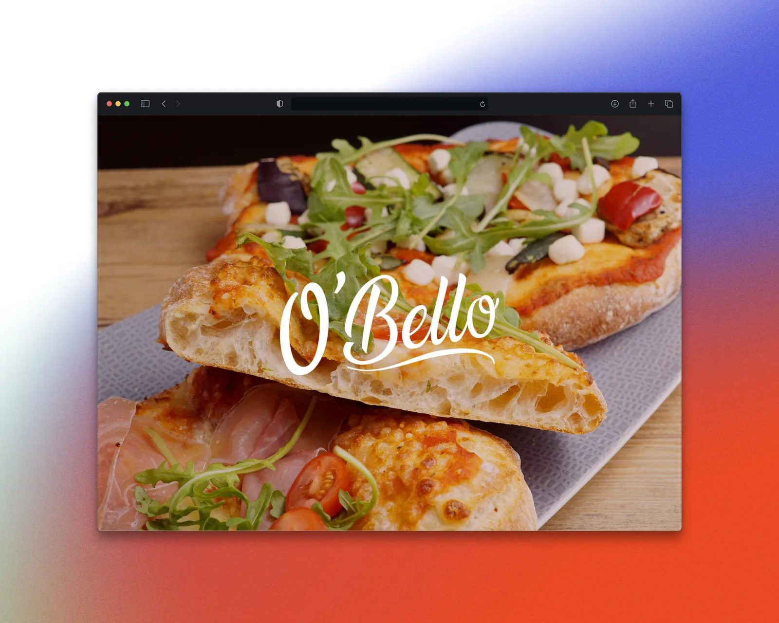 Page d'accueil du site O'Bello, logo blanc sur une pinsa romana